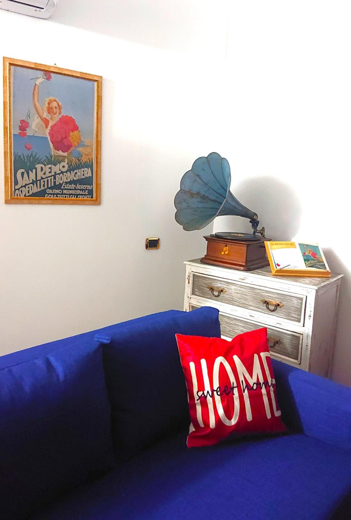 La Pace, Il Sole, Il Mare - Sanremo Casa Indipendente Vista Mare, Posto Auto Privato, Ampio Spazio Esterno Attrezzato, A Pochi Minuti Dalle Spiagge Zewnętrze zdjęcie